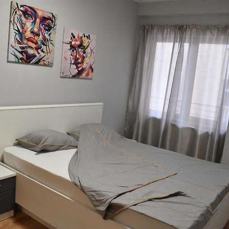 Apartment Grozdanovski Skopje Bagian luar foto