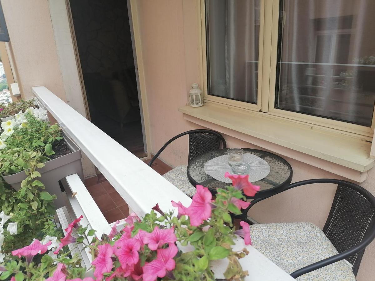 Apartment Grozdanovski Skopje Bagian luar foto